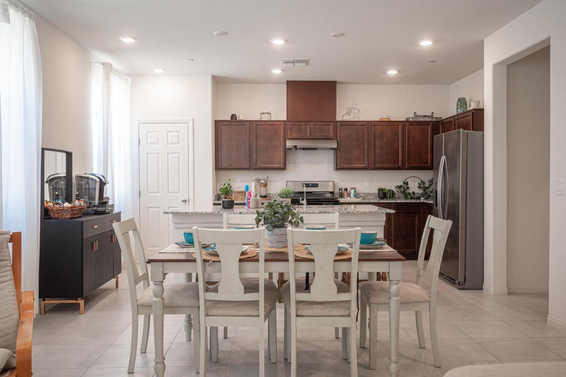 Beautiful Brand New 2 Bedroom Vegas Home! Fits 12 Or More,15-20 Minutes From Lv Strip Лас-Вегас Экстерьер фото